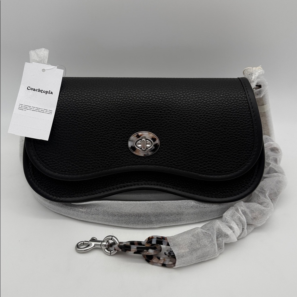 Coach Wavy Dinky Crossbody Shoulder Bag In Coachtopia Leather Black